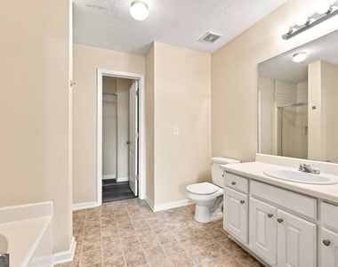 500 Terrapin Lane - Photo Thumbnail 13