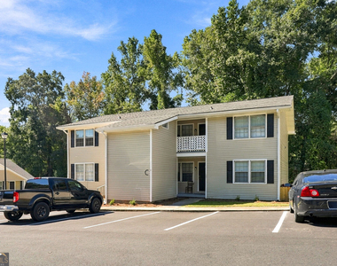 191 Harvell Drive - Photo Thumbnail 2