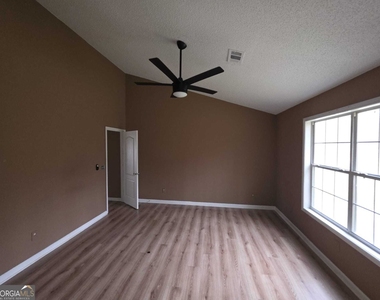 10282 Common Crossing - Photo Thumbnail 1