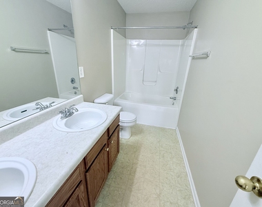 7234 April Court - Photo Thumbnail 7