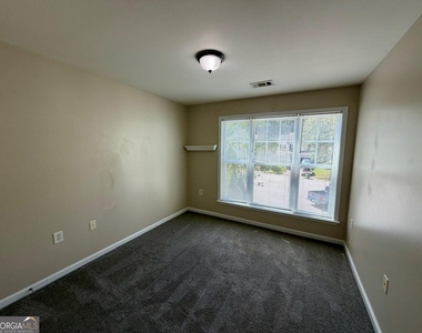 3286 Welmingham Drive Sw - Photo Thumbnail 11