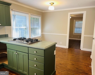 4665 Orchid Drive - Photo Thumbnail 3