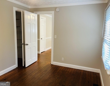 4665 Orchid Drive - Photo Thumbnail 14