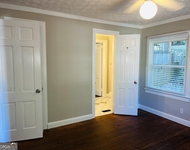 4665 Orchid Drive - Photo Thumbnail 16