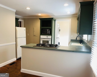 4665 Orchid Drive - Photo Thumbnail 5