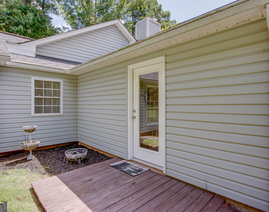 289 Marsha Way - Photo Thumbnail 30