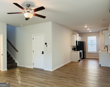 143 Chapel Hill Parkway - Photo Thumbnail 9