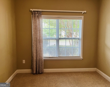 179 Village Park Drive - Photo Thumbnail 15