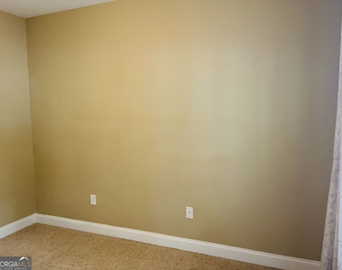 179 Village Park Drive - Photo Thumbnail 17