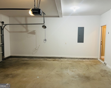 179 Village Park Drive - Photo Thumbnail 34