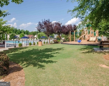 179 Village Park Drive - Photo Thumbnail 36