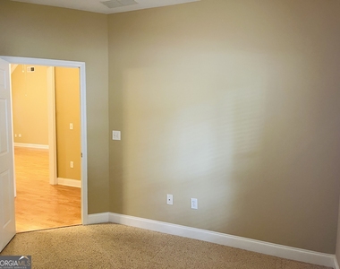179 Village Park Drive - Photo Thumbnail 22