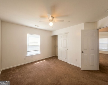 1538 Briarfield Way - Photo Thumbnail 17