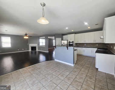 1538 Briarfield Way - Photo Thumbnail 9
