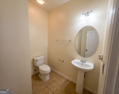 1538 Briarfield Way - Photo Thumbnail 6