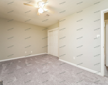 10131 Hidden Branches Way Ne - Photo Thumbnail 9