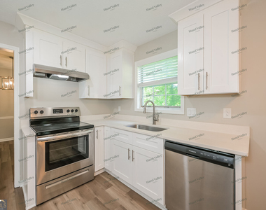 262 Timothy Lane Nw - Photo Thumbnail 5