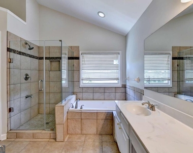 2835 Crestmont Court - Photo Thumbnail 58