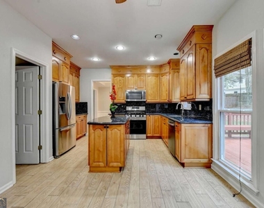 2835 Crestmont Court - Photo Thumbnail 29