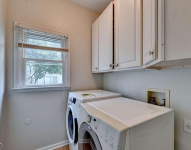 2835 Crestmont Court - Photo Thumbnail 37