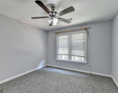 2835 Crestmont Court - Photo Thumbnail 40