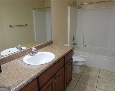 164 Glynn Court - Photo Thumbnail 13