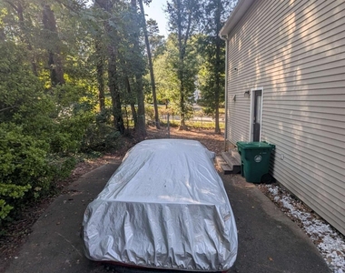1611 Creek Pond Cove - Photo Thumbnail 20
