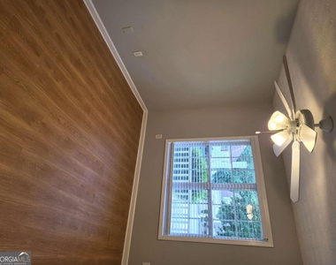 35 Montgomery Court - Photo Thumbnail 22