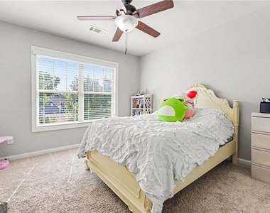 9035 Sunbury Place - Photo Thumbnail 31