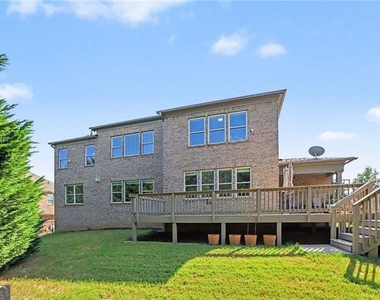 9035 Sunbury Place - Photo Thumbnail 36
