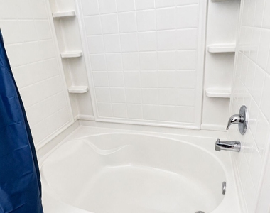 228 Brooklet Circle - Photo Thumbnail 8