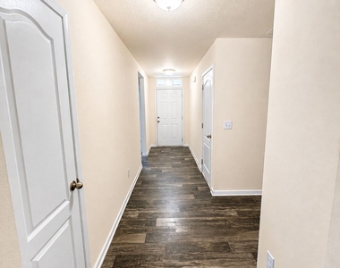 228 Brooklet Circle - Photo Thumbnail 2