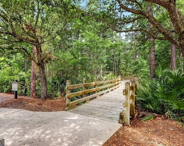 228 Brooklet Circle - Photo Thumbnail 16