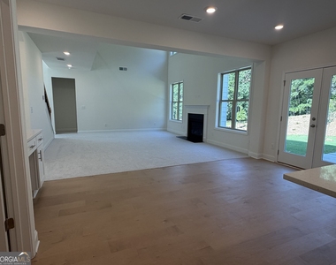 5927 Creek Indian Drive - Photo Thumbnail 10