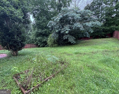 43 Canterbury Drive - Photo Thumbnail 33