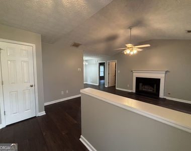 43 Canterbury Drive - Photo Thumbnail 1