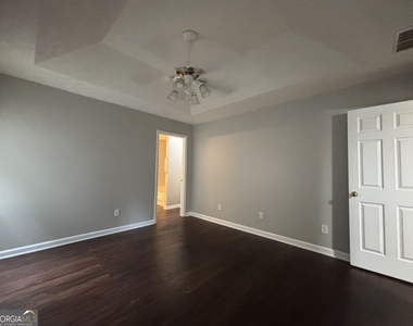 43 Canterbury Drive - Photo Thumbnail 20