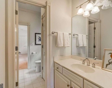 704 Longleaf Drive Ne - Photo Thumbnail 26
