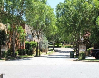 704 Longleaf Drive Ne - Photo Thumbnail 40