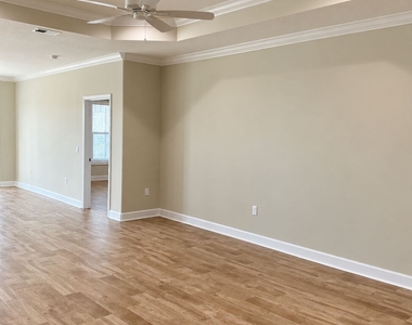 130 Green Turtle Court - Photo Thumbnail 3