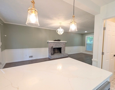 4008 Rock Mill Drive - Photo Thumbnail 5