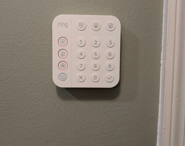 4008 Rock Mill Drive - Photo Thumbnail 8