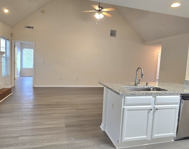 2 Mill Ridge Place - Photo Thumbnail 7