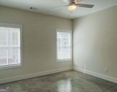 201a Cherry Street - Photo Thumbnail 13