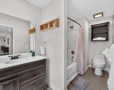 224 Doster Avenue - Photo Thumbnail 21