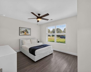 224 Doster Avenue - Photo Thumbnail 23