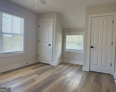 201 Cherry Street - Photo Thumbnail 25