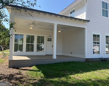 201 Cherry Street - Photo Thumbnail 1