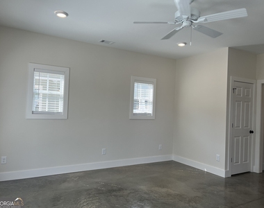 201 Cherry Street - Photo Thumbnail 6
