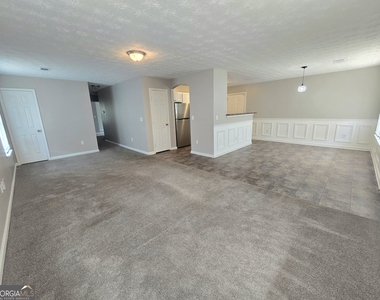 1147 Dunivin Drive - Photo Thumbnail 3
